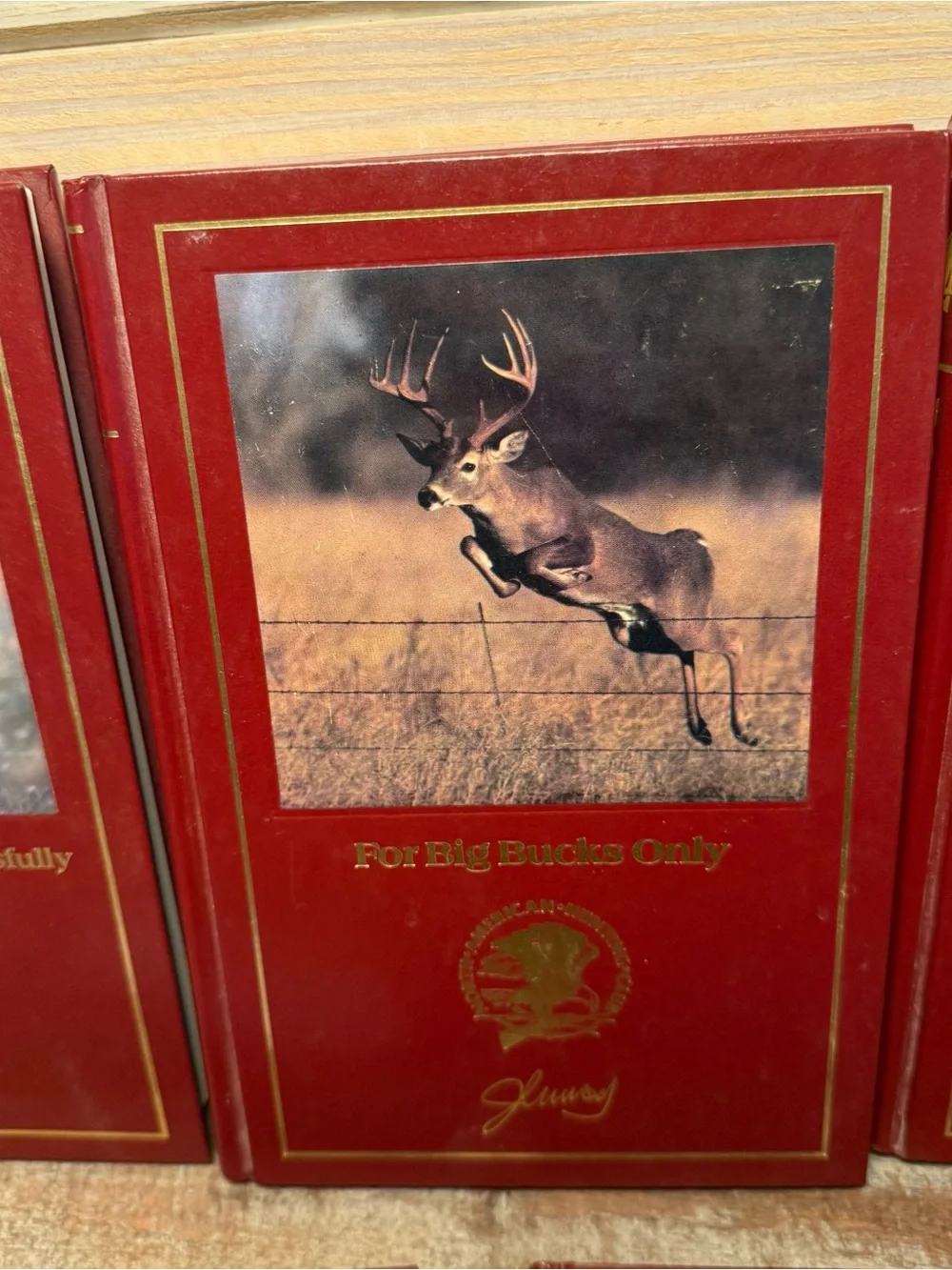 North American Hunting Club vintage elegant